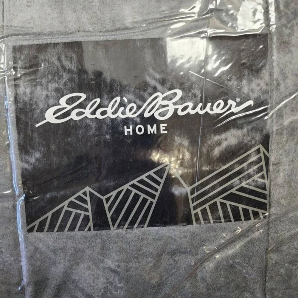 Eddie Bauer Sherwood Reversible Micro-suede Sherpa Comforter Set Full/Queen Gray